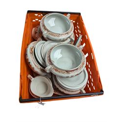Gibson & Sons Willow pattern dinner ware