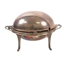 Collection of various silver plate, largely comprising various sized oval and circular platters, plus a twin handled pedestal bowl, and a roll top entre dish with pierced insert