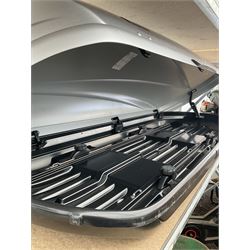 Thule car top box with keys - THIS LOT IS TO BE COLLECTED BY APPOINTMENT FROM DUGGLEBY STORAGE, GREAT HILL, EASTFIELD, SCARBOROUGH, YO11 3TX