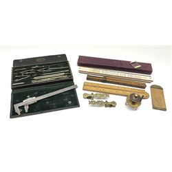 Two Victorian brass sovereign scales, on