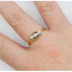 Early 20th century gold three stone old cut diamond ring, stamped 18ct Plat