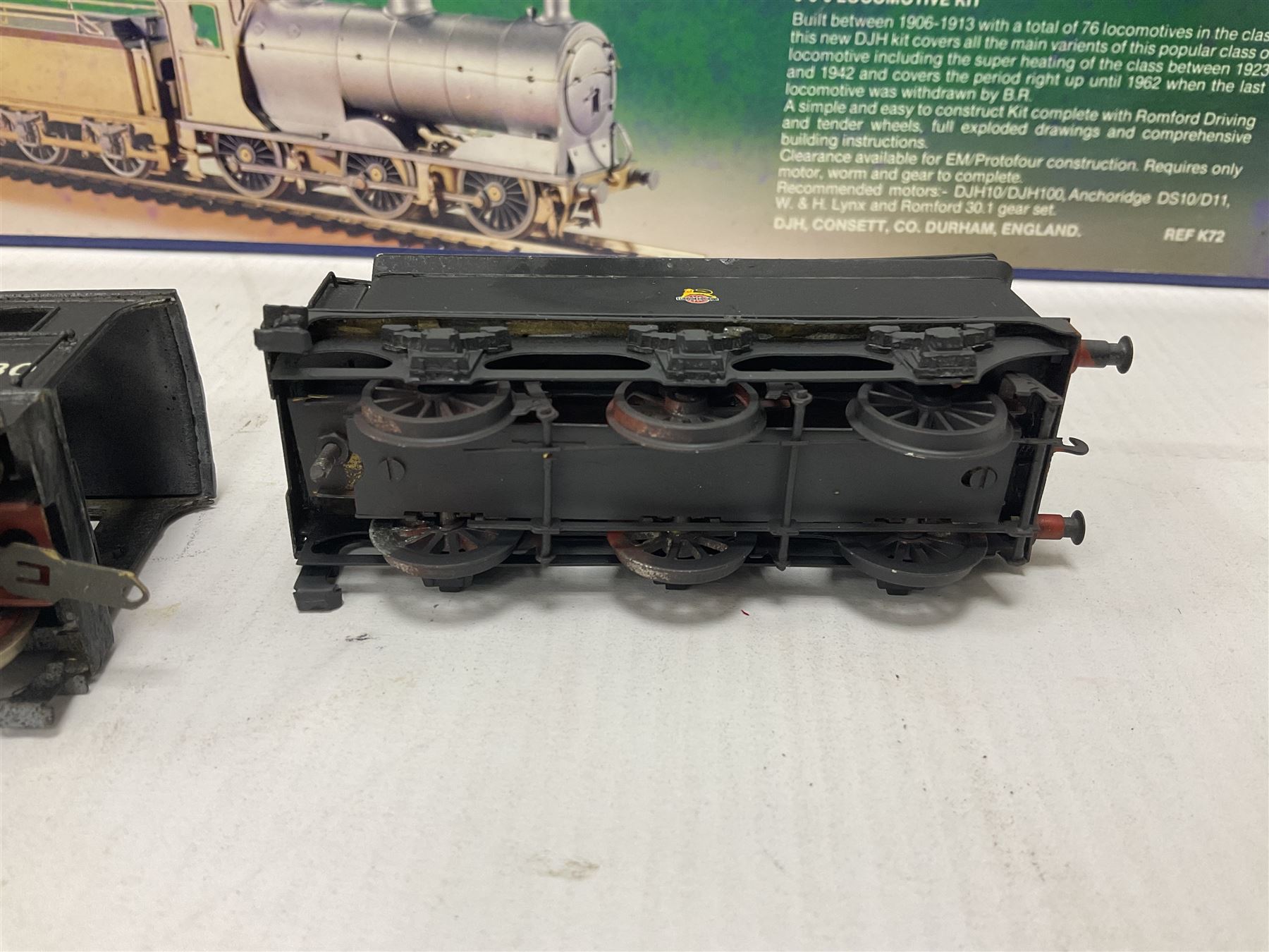‘00’ gauge - kit built NBR (Class B-Reid) LNER/BR J35/1/2/4/5 0-6-0 steam locomotive and tender no.64480, finished in BR black with DJH Models box; with further kit built Class J50 0-6-0T locomotive no.68936, finished in BR black (2)
