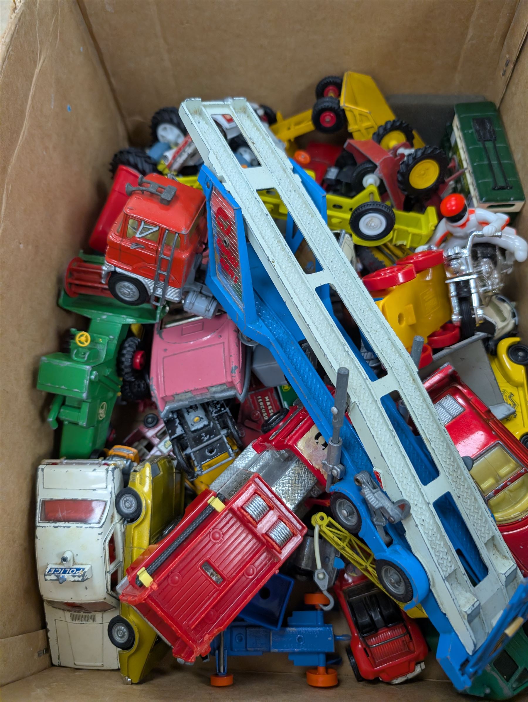 Bako construction kits and a collection of loose diecast vehicles