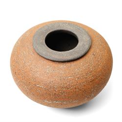 Chris Jenkins (British 1933-2022): studio pottery bowl, D22cm; together with further examples, including a wave design vase by Kyoko Takahashi, and four others variously signed, largest H28cm (6)