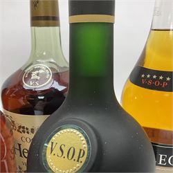 Mixed alcohol, to include Hennessy very special cognac, Martell fine Cognac, Three Barrels, etc, various contents and proof (5)