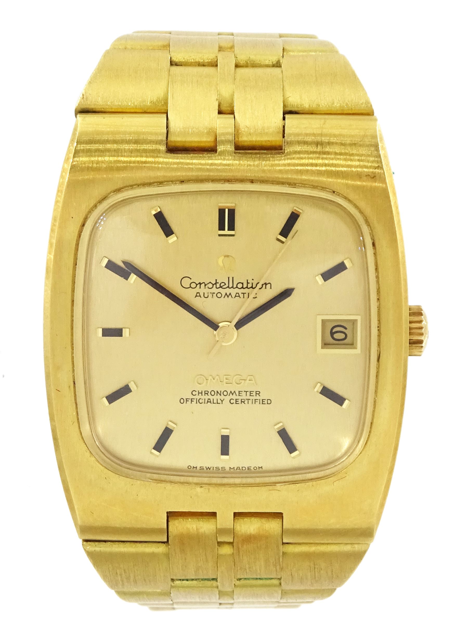 Omega Constellation gentleman's 18ct gold automatic wristwatch, champagne dial, with baton hour markers and date aperture, on Omega 18ct gold bracelet, No. 368.847, with fold-over clasp, stamped 750, boxed