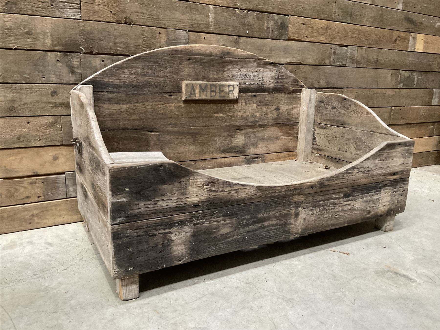 Traditional pine slatted dog bed