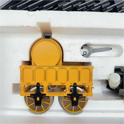 Hornby 3.5 inch (G100) gauge 'Stephensons Rocket' Real Steam Train Set,  boxed with instructions