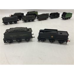 ‘00’ gauge - twenty scratch built locomotive tenders, mostly for restoration to include examples in black, red and crimson for LNER, British Railways, Southern etc (20) 