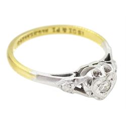 Single stone round brilliant cut diamond, heart shaped ring, stamped 18ct Plat