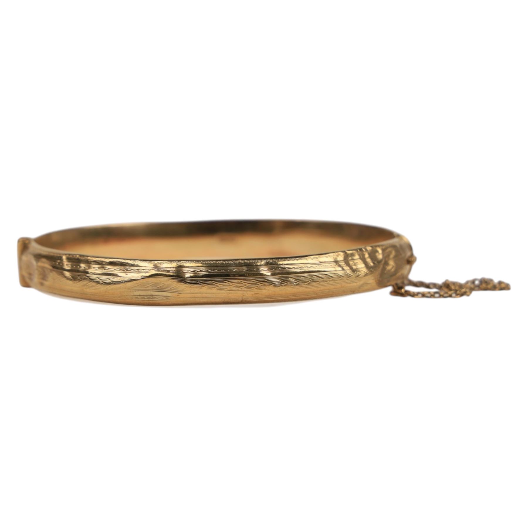 9ct gold hinged bangle, hallmarked