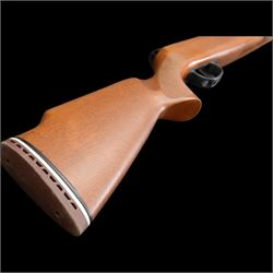 Hatsan Edgar Brothers Breaker 900X .177 air rifle with chequered semi-pistol grip and sound moderator, L113cm 