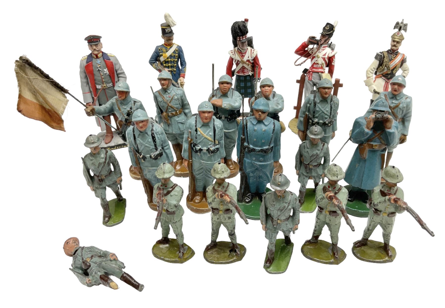 Ten various composition figures of French soldiers, possibly by Elastolin, H9cm; and eight lead figures of French soldiers; together with five modern metal figures of soldiers (23)