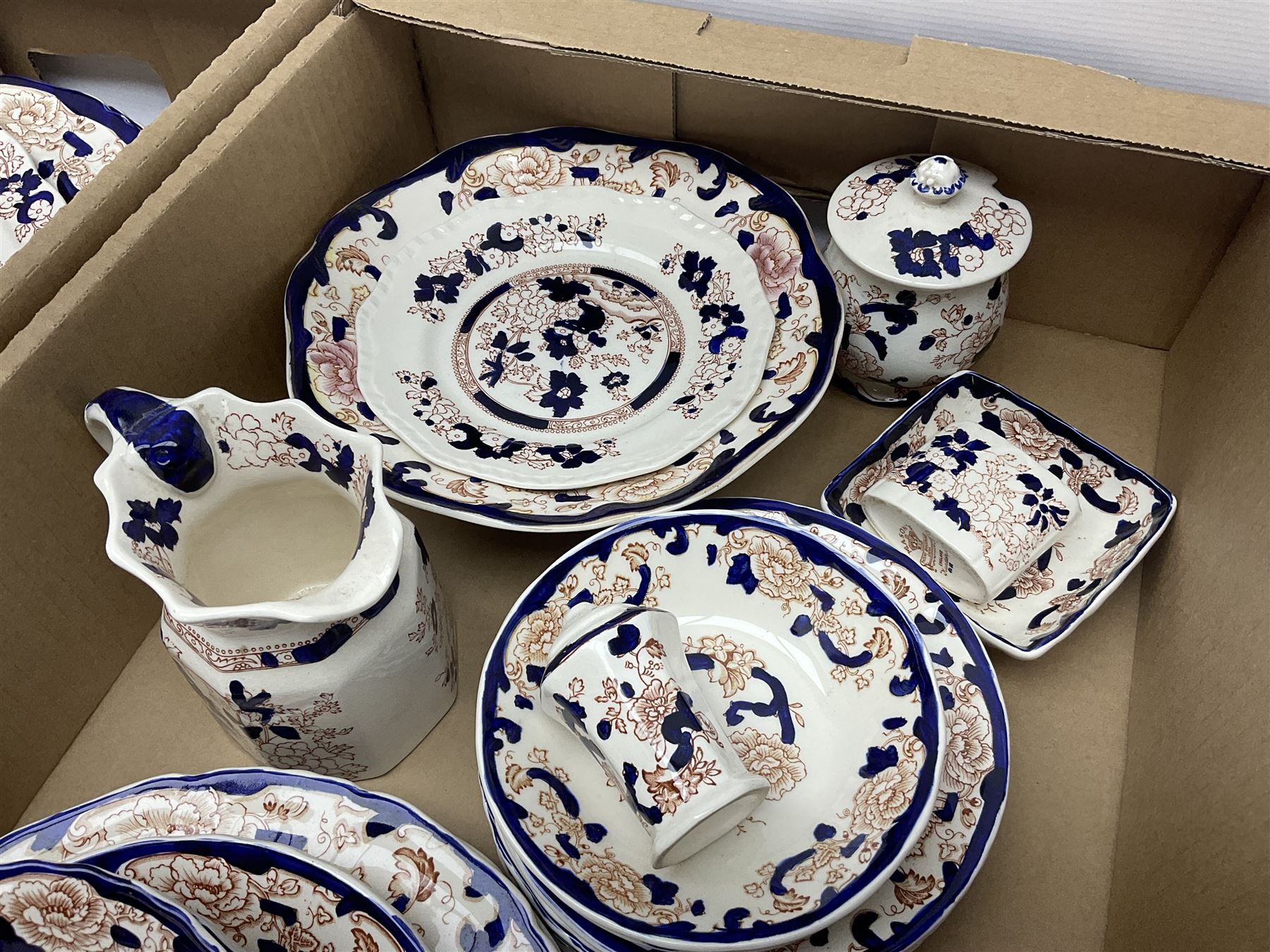 Masons Ironstone Mandalay pattern ceramics, including teapot, jar and cover, fruit bowl, butter dish, plates and bowls, etc, in two boxes 