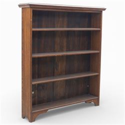 Early 20th century oak open bookcase, fitted with three adjustable shelves