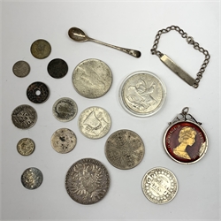 Queen Victoria 1888 double florin and 1889 half crown, Maria Theresa re-strike Thaler, King George V 1935 crown, various other coins and two small hallmarked silver items