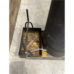 Deville Polle de Campagne 9253.0 multi fuel heater 