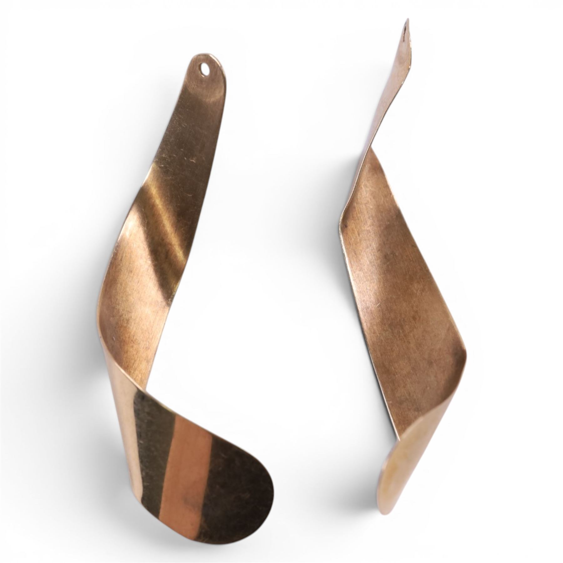 Two 9ct gold strips
