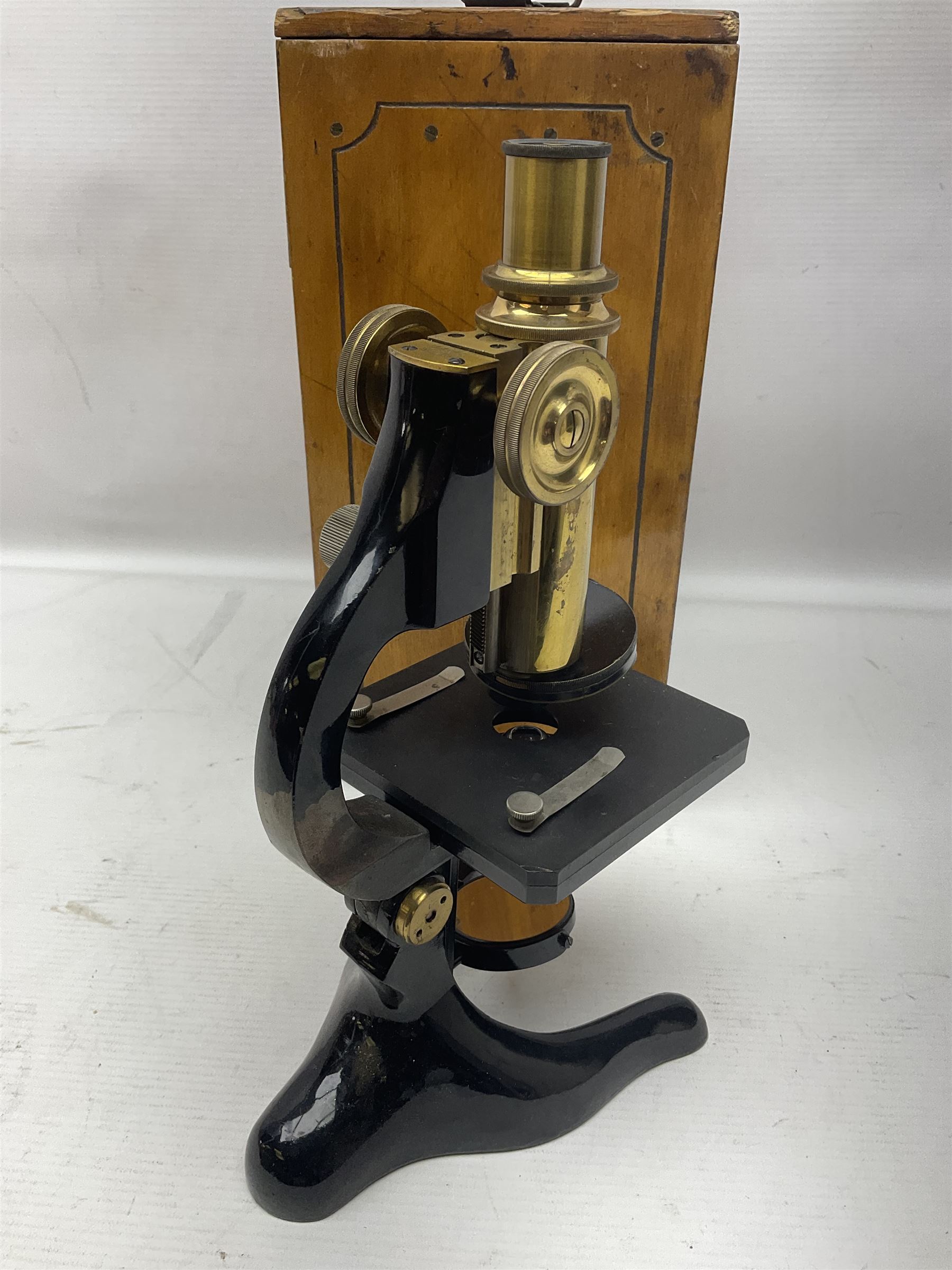 Three microscopes, comprising Ernst Leitz Wetzlar, W Watson & Sons service II no 125485, W Watson & Sons Bactil binocular no 115722, all boxed  