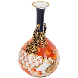 Collection Royal Crown Derby in various pattern, comprising Imari 198 pattern plate, three Imari 4363 pattern side plates, two Imari 2444 bud vases, Imari 2712 patter coffee can and saucer, together with Crown Staffordshire bowl and dessert plate 