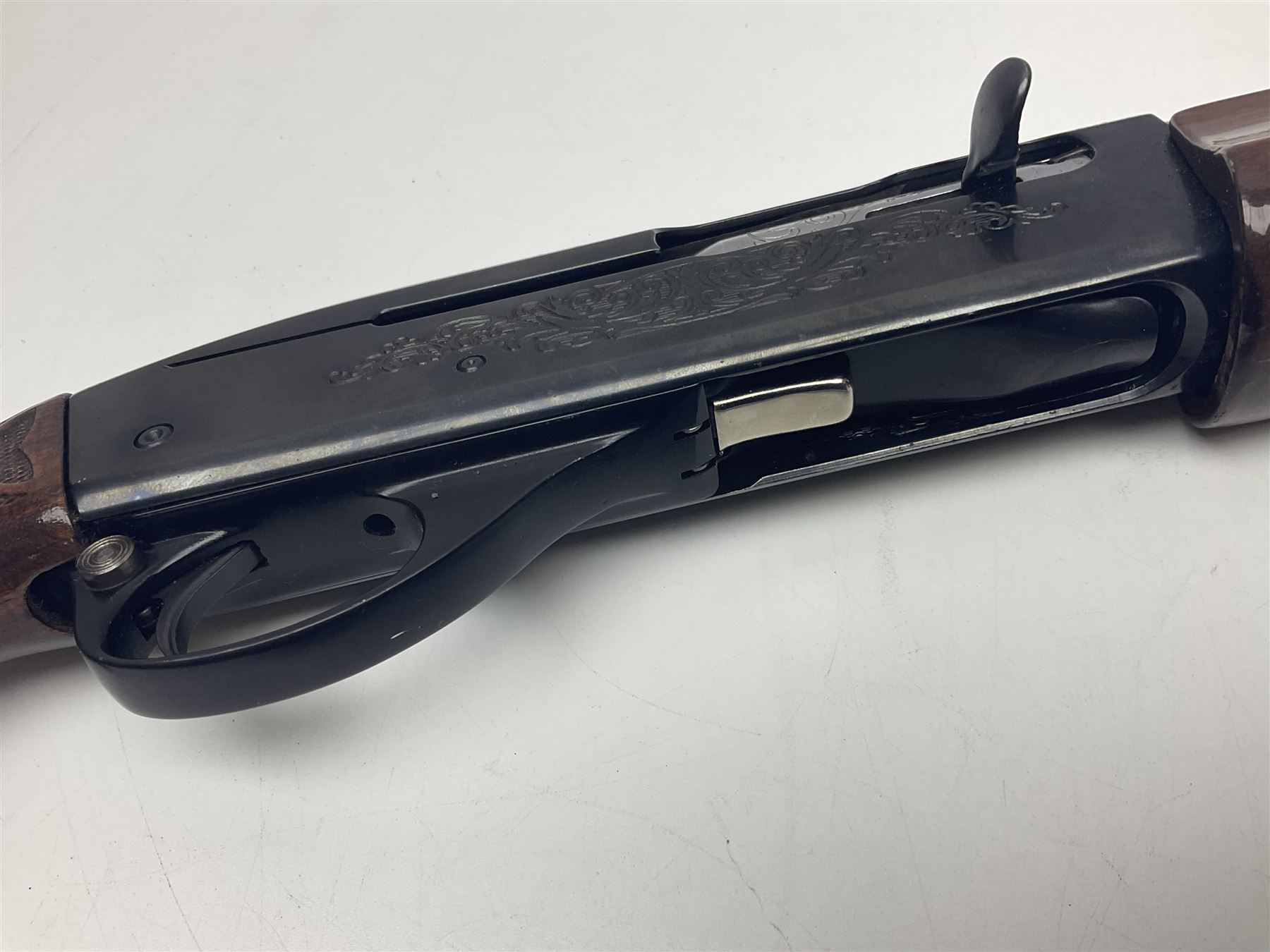 SECTION 1 FIRE-ARMS CERTIFICATE REQUIRED - Remington model 1100 LT 20-bore semi-automatic single barrel shotgun, the 60cm(23.75