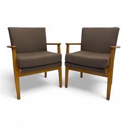 Parker Knoll - Mid 20th century pair of lounge chairs, oak frames with open arms and angle...