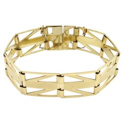 Gold engine turned geometric link bracelet, stamped 9ct