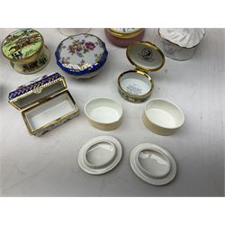Two Crummles enamel trinket boxes to include William Wordsworth example and a larger example decorated with roses and other flowers, boxed Royal Worcester Golden Jubilee box, two Aynsley boxes, Dresden box, Hammersley and Aynsley examples decorated with birds etc