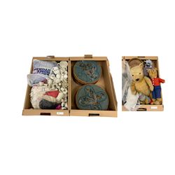 Collection of crested wares, including W.H. Goss examples together with ceramics, truncheo...