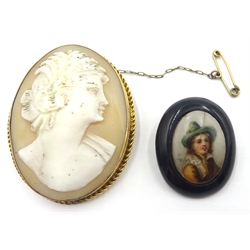  Victorian cameo brooch stamped 9ct and a jet brooch  