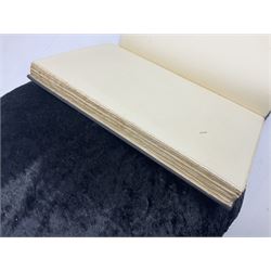 Ezra Pound; A Draft of XXX Cantos, Faber & Faber Limited 1933 