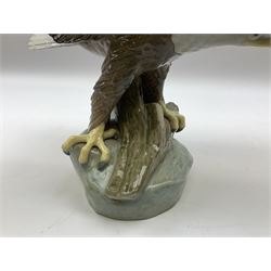 Lladro figure, Liberty Eagle, modelled as an eagle upon a branch with outstretched wings, limited edition 574/1500, no 1738, year issued 1998, year retired 1999, H40cm  