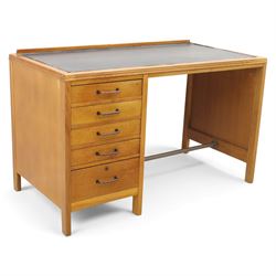 Gordon Russell - Oak pedestal desk with black leather inset top, rectangular galleried bac...