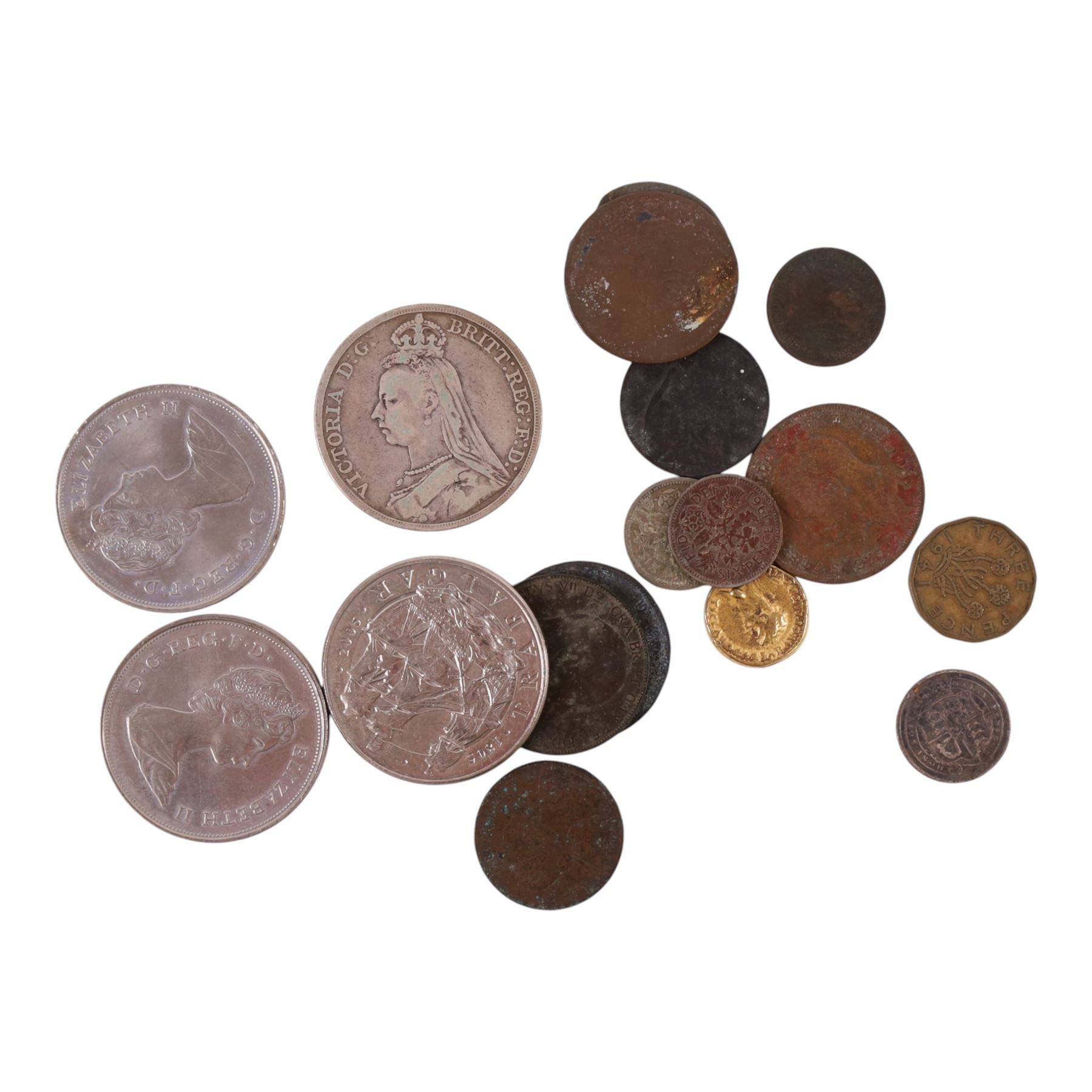 Coins, including Queen Victoria 1889 silver one crown, Queen Elizabeth II 2005 five pound, commemorative crowns, etc