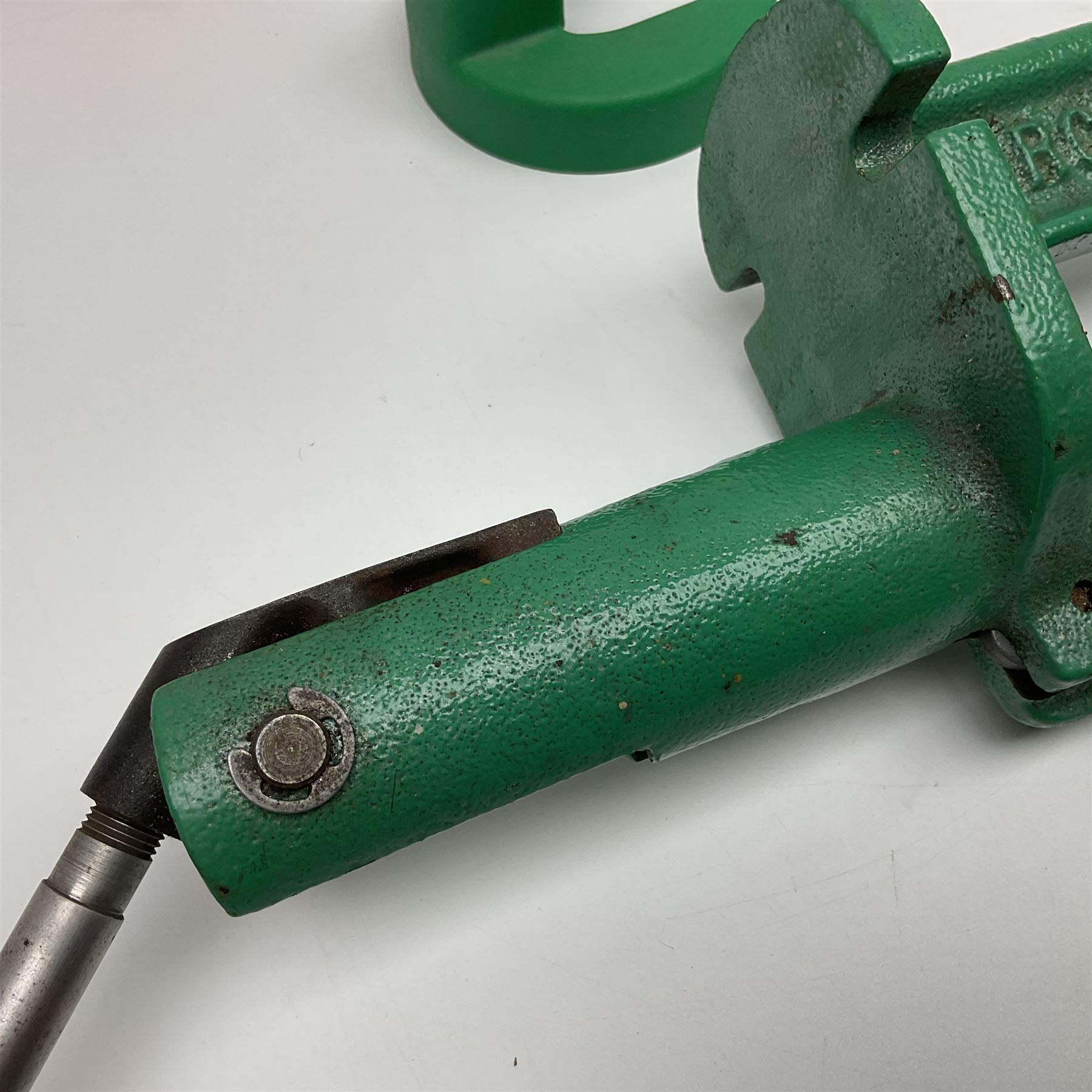 RCBS single station loading press with shell holder and powder funnel; and boxed Lee Powder Measure Kit