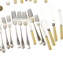 Small amount of silver plated and other cutlery