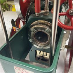 Wilesco D36 live steam roller (Dampf-Strassenwalze) 