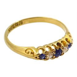Edwardian 18ct gold sapphire and diamond ring, Birmingham 1902