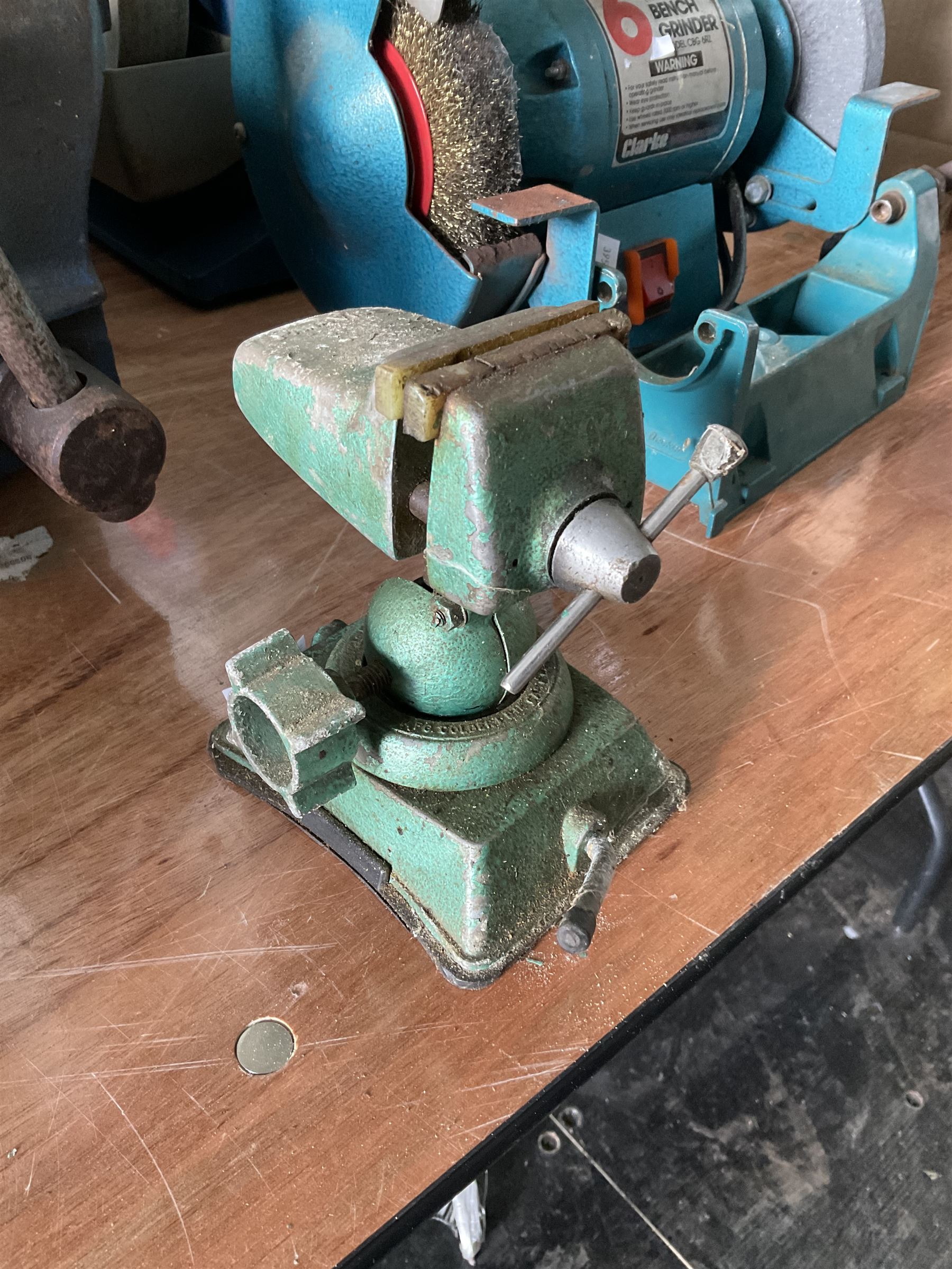 Clarke whetstone sharpener and bench grinder with stand including large and small vice - THIS LOT IS TO BE COLLECTED BY APPOINTMENT FROM DUGGLEBY STORAGE, GREAT HILL, EASTFIELD, SCARBOROUGH, YO11 3TX