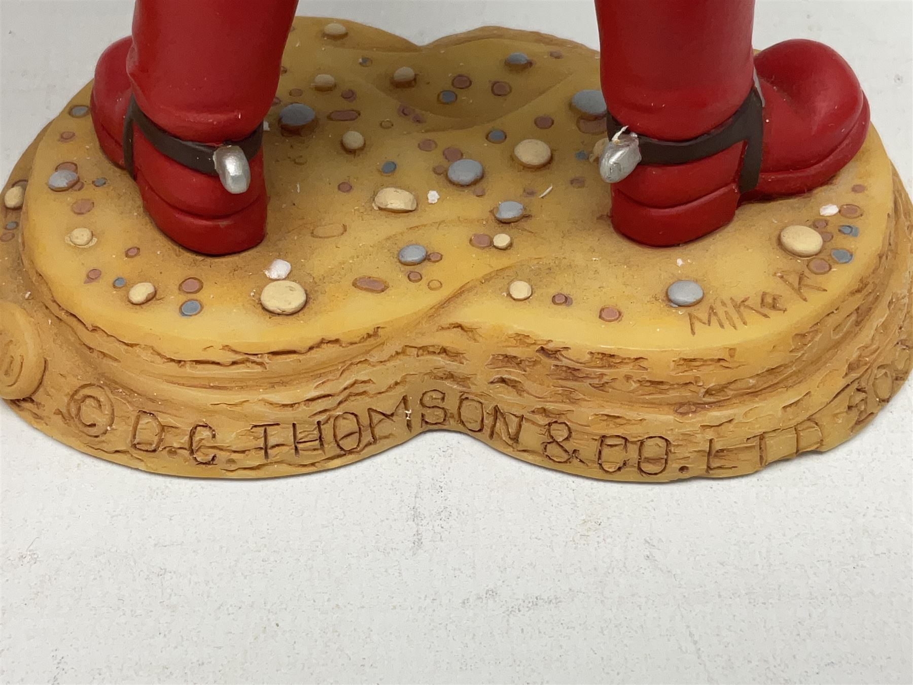 Seven limited edition Robert Harrop figures from the Beano Dandy collection, comprising The Beano Dandy Collection Bash Street Kids 50th Anniversary BSK50, Roger the Dodger's Dad You'd Better Be in There Roger!, two Desperate Dan Safe Cracker BDS13, The Beano Book Front Cover 1959 BDFC03, The Beano Book Front Cover 1973 BDFC01, some first editions, and Beano, Dandy Christmas 2013 The Beano Book 1975 The 10th Day of Christmas, no 137/200, BDCS13, all with boxes