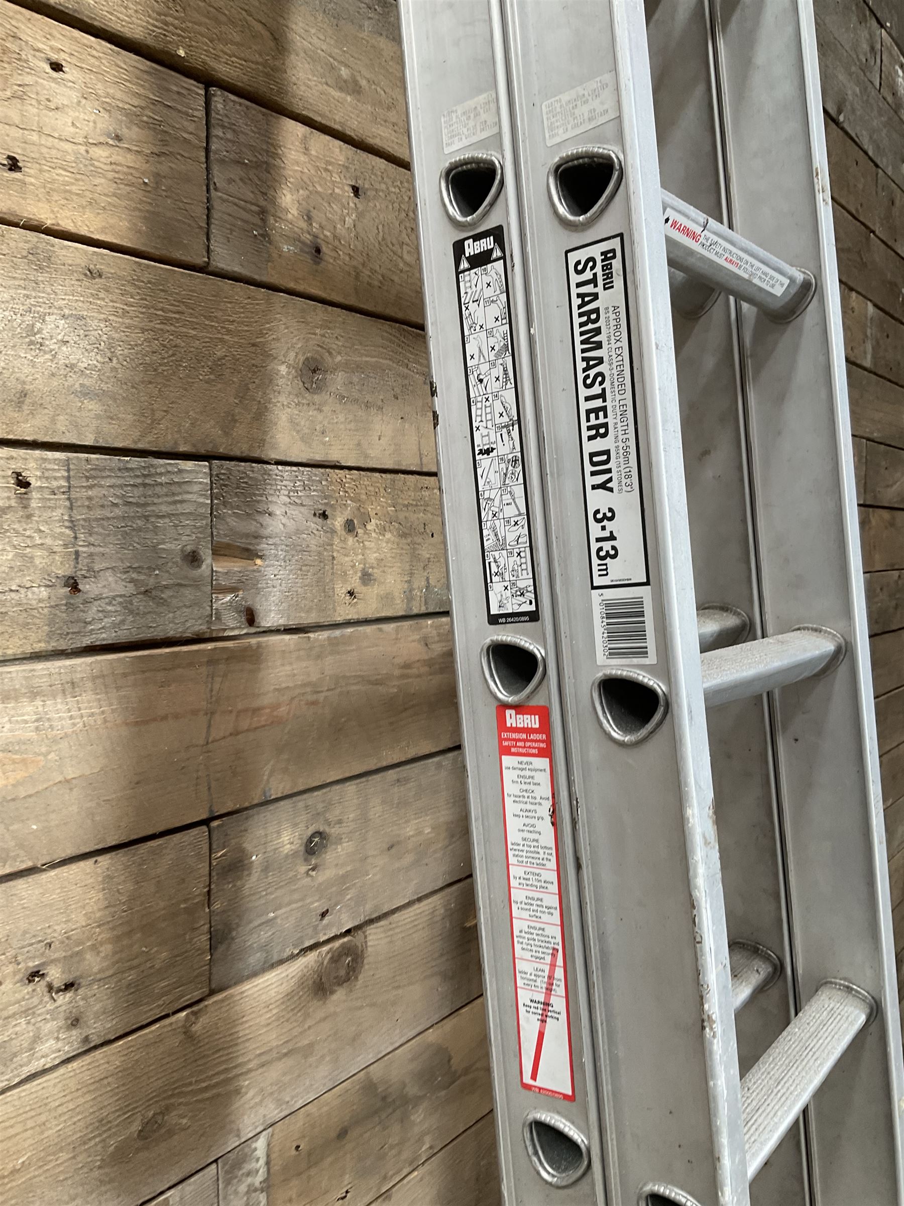 Abru Starmaster DIY aluminium extending ladders - 3.13m closed, 5.56m extended
