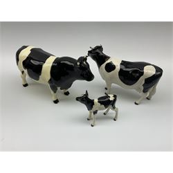 Beswick Frisian family group, comprising bull model no 1439, cow model no 1326, and calf model no 1249. 
