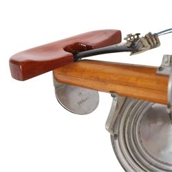 Early 20th century Stroviols Popular Model violin, with four strings and single aluminium horn