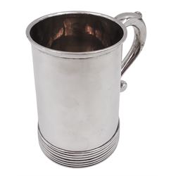 1930's silver tankard, of plain tapering form, with banded base and C scroll handle, hallmarked Alexander Clark & Co Ltd, Birmingham 1937, approximate total weight 14.86 ozt (462.4 grams)