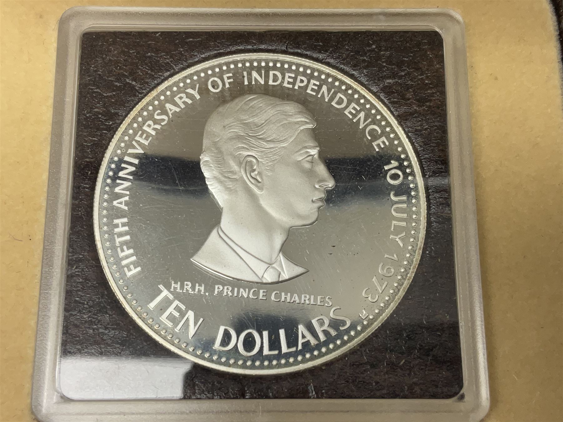 Two Commonwealth of the Bahamas 1978 ten dollar silver coins, both cased with certificates