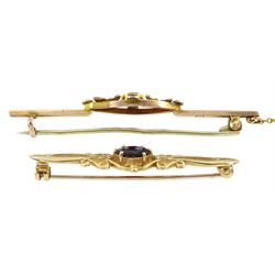 Gold cabochon garnet link bracelet and two gold garnet brooches, all 9ct hallmarked or tested