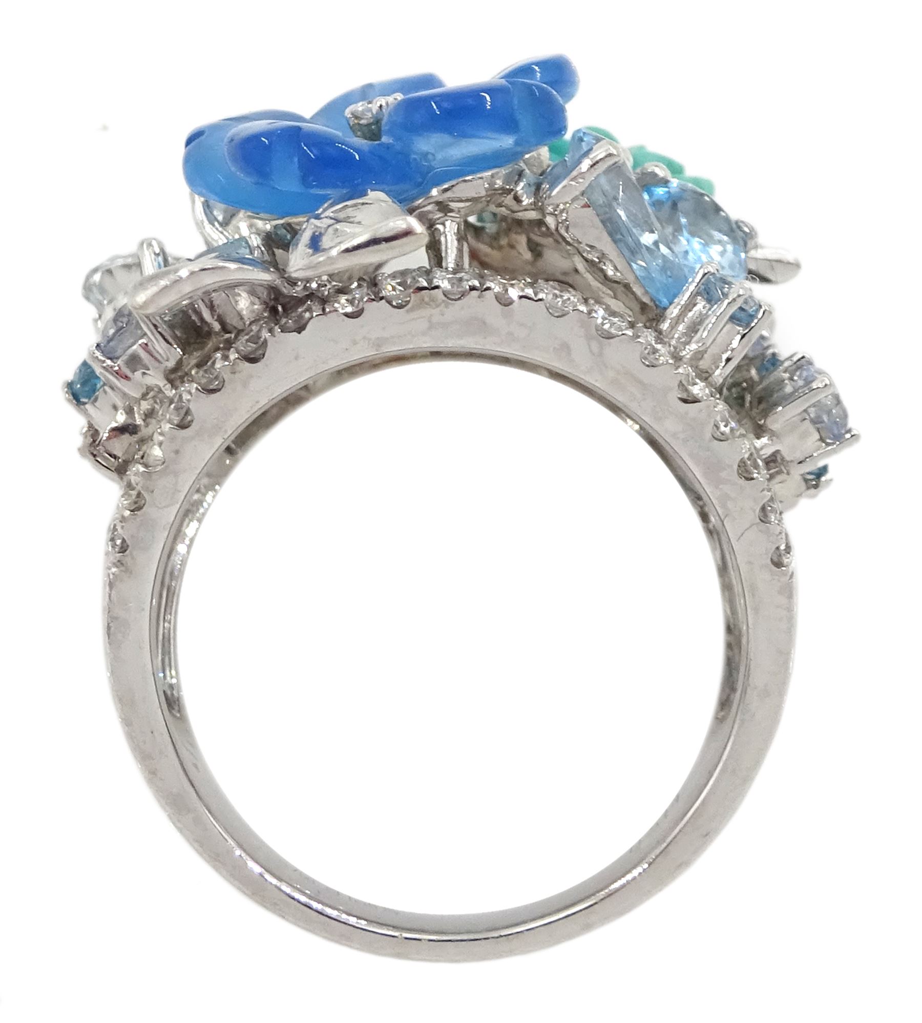 La Posy 18ct white gold diamond and stone set flower jewellery including matching ring, pendant and pair of earrings, stamped 750 La Posy 