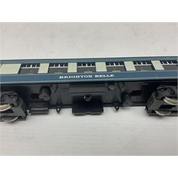 Wrenn '00' gauge - 'The Brighton Belle' Southern Electric Pullman two-car set Nos.S290S and S291S; boxed