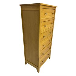 Light oak six drawer chest 