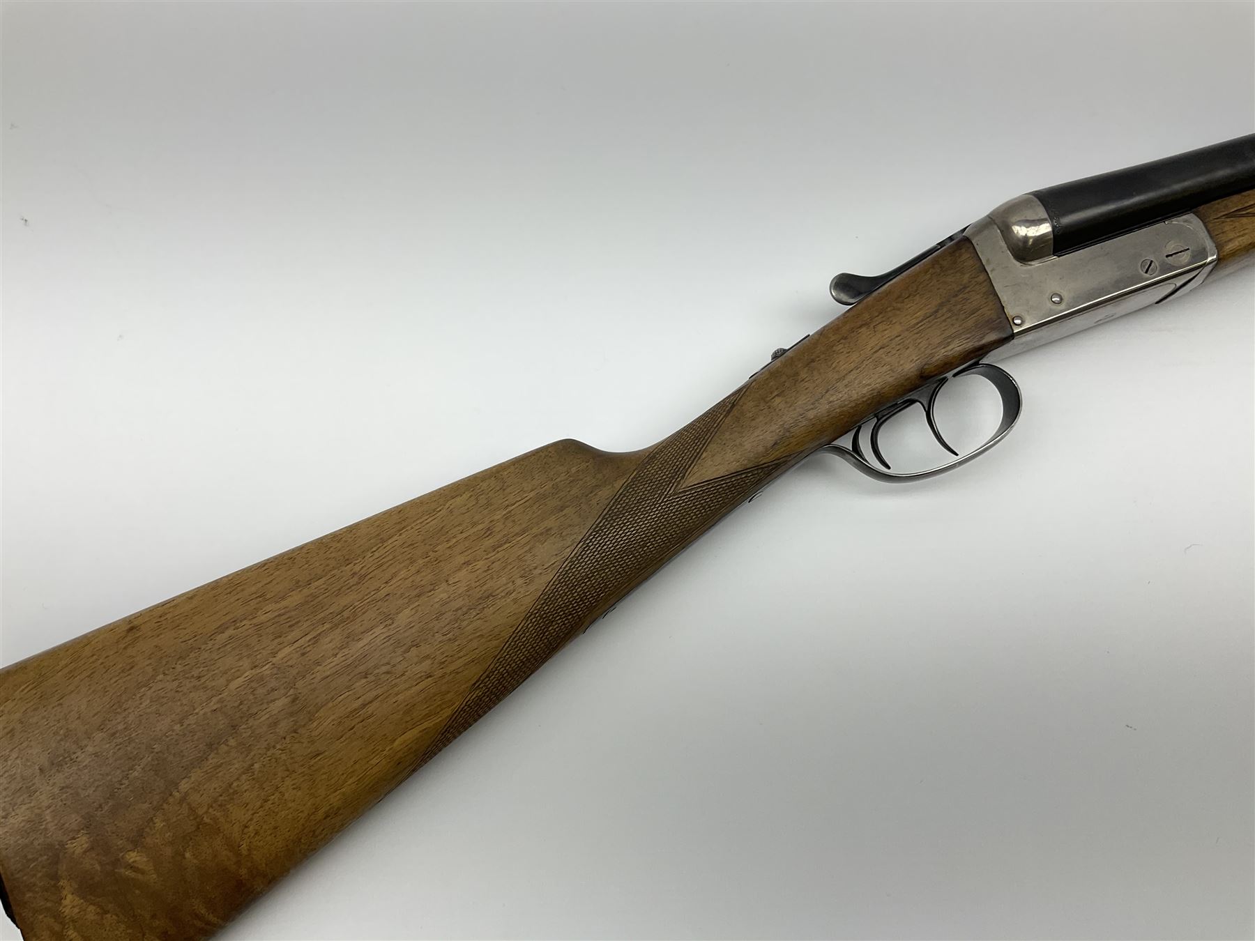 Spanish Master 12-bore side-by-side double barrel boxlock ejector sporting gun, 70.5cm barrels, pale walnut stock with chequered grip and plain fore-end and thumb safety, serial no.130828, L113cm SHOTGUN CERTIFICATE REQUIRED